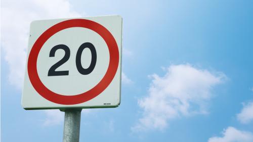Όρια ταχύτητας 20 χλμ/ωρα Αθήνα Ελλάδα