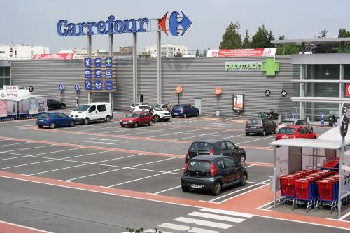 Parking σε σούπερμαρκετ