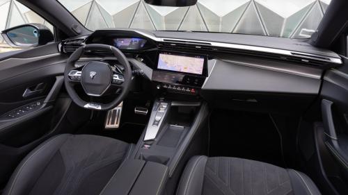 Νέο Peugeot 308: 8 τεχνολογικά διαμάντια που κάνουν τη ζωή πιο εύκολη