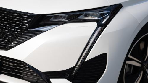Νέο Peugeot 308: 8 τεχνολογικά διαμάντια που κάνουν τη ζωή πιο εύκολη