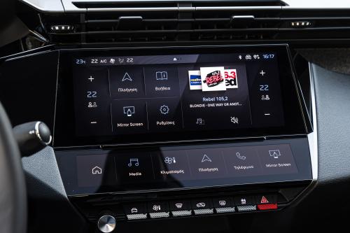 Peugeot 408 1.2 Hybrid 136 PS