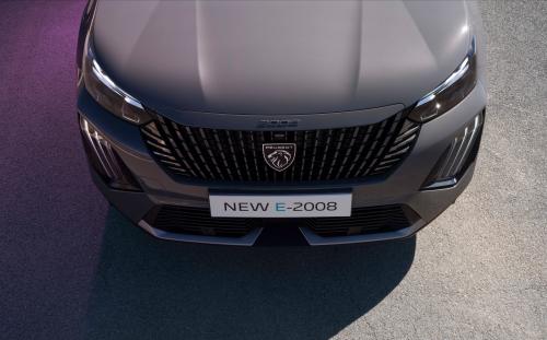 Peugeot e-2008