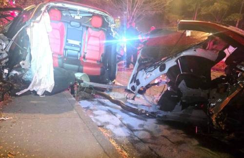 porsche cayenne crash b