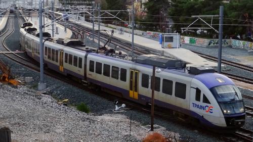 προαστιακός σιδηρόδρομος