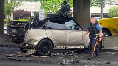 range rover έπεσε από φορτηγό