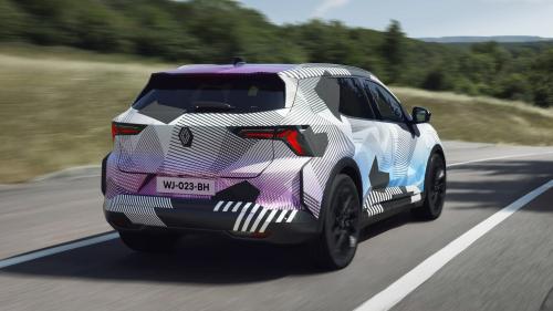 To νέο Clio θα υιοθετήσει την αισθητική του νέου, ηλεκτρικού Scenic
