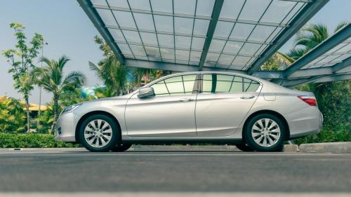 sedan