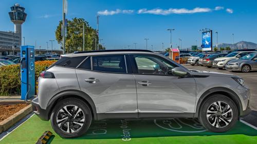 μεγαλύτερος σταθμος ηλεκτρικών αεροδρόμιο