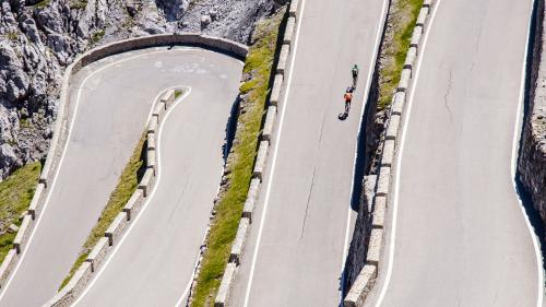 Stelvio pass officia