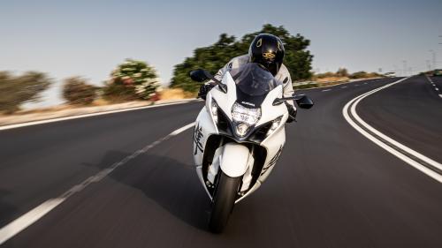 Suzuki Hayabusa δοκιμή carandmotor.gr