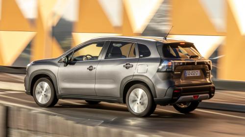 Νέο Suzuki S-Cross full hybrid 2022
