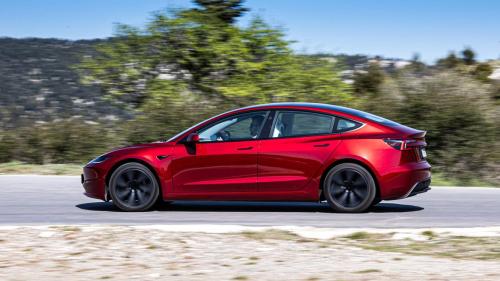 Tesla b