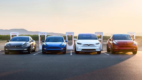 Από αριστερά: Tesla Model S, Model 3, Model X και Model Y.