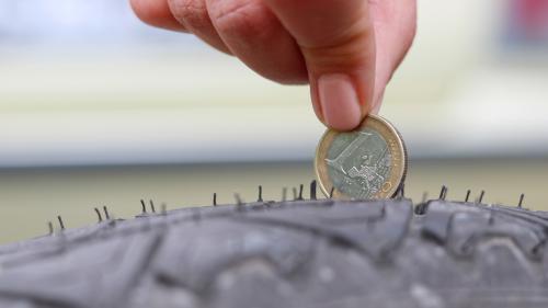 tire coin trick 3
