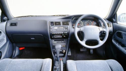 toyota corolla 2 ek xiliometra