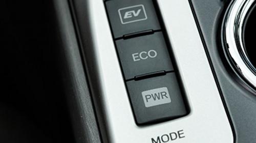 eco button toyota