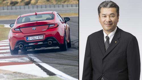 Ο διευθύνων τεχνικός σύμβουλος της Toyota, Hiroki Nakajima, και η πιο πρόσφατη έκδοση του GR86