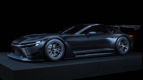 Κεντρική φωτό & πάνω: Το πρωτότυπο Toyota GT3 Concept