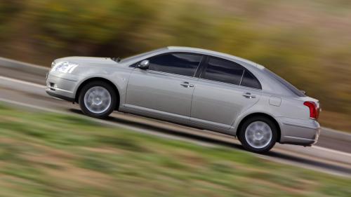 toyota avensis