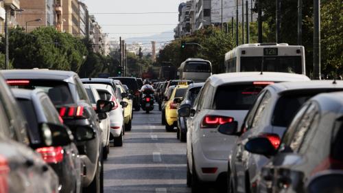 κίνηση στη συγγρού