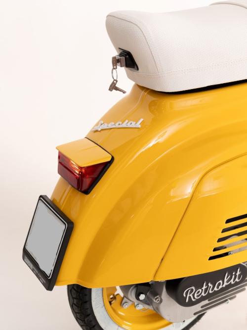 vespa ev b