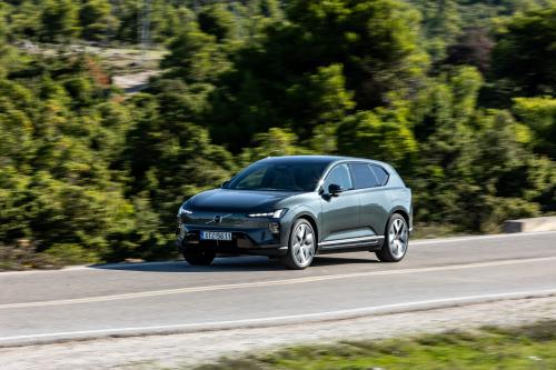 Volvo EX60