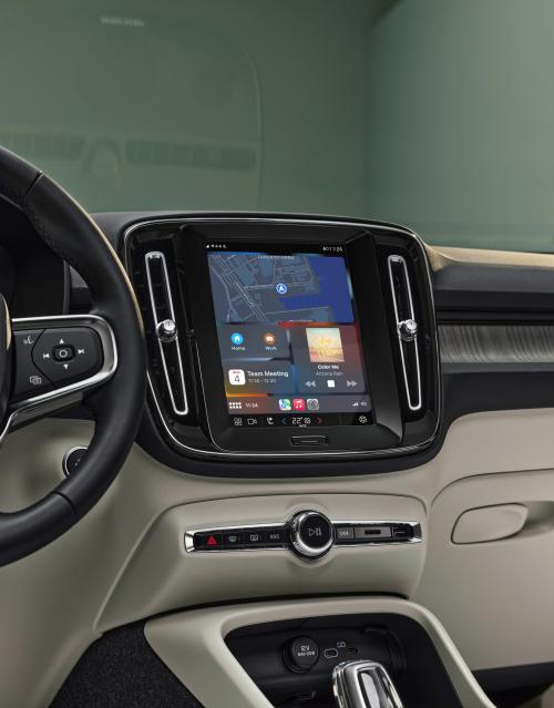 volvo car play