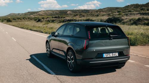 Volvo EX60