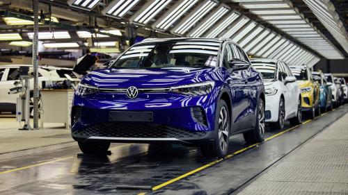 Μετά το ID.4 και το ID.6, στη γραμμή παραγωγή της VW θα μπει και του μεγάλο ID.8