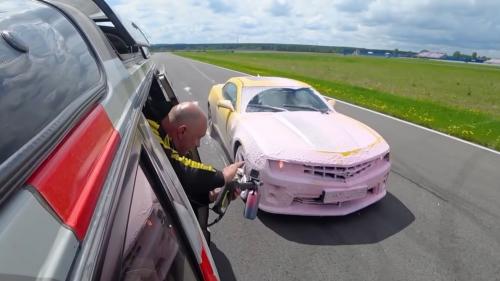 washing a moving car 5