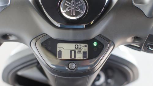 yamaha neos 4