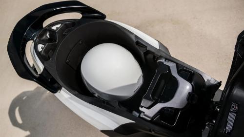 yamaha neos 6