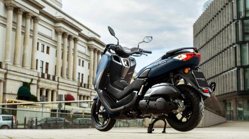 yamaha nmax155 scooter