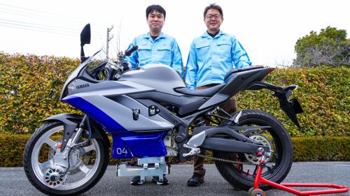 Η μοτοσικλέτα που δεν πέφτει έρχεται από την Yamaha 2023