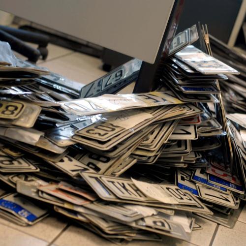 πινακίδες κυκλοφορίας 