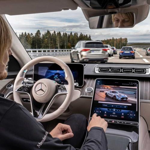 Mercedes EQS Autonomous Driving
