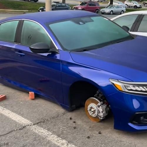Honda κλοπή