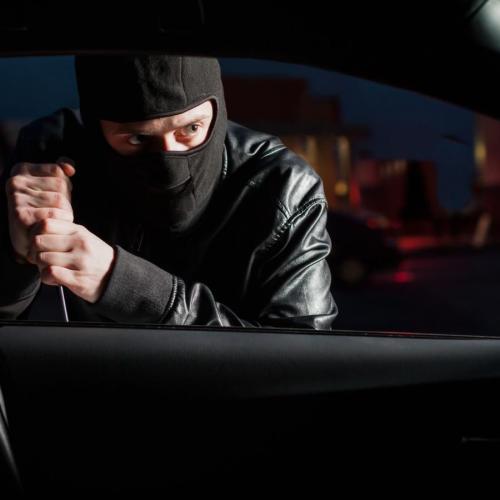 Κλέβουν αυτοκίνητα μέσα σε ένα λεπτό - η νέα μέθοδος των κλεφτών