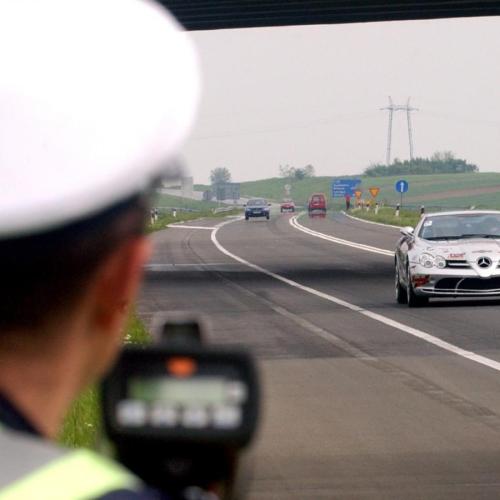 Κάμερα ταχύτητας