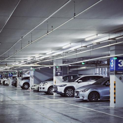 Parking εμπορικό κέντρο