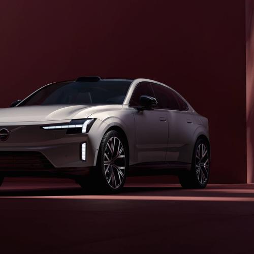 Volvo ES90