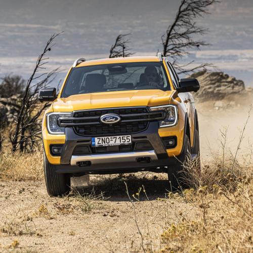 Ford Ranger PHEV 2025 1