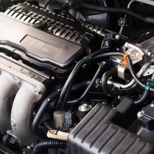 4 cylinder engine