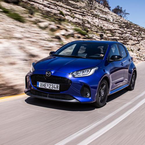 Mazda 2 Hybrid 2025 1