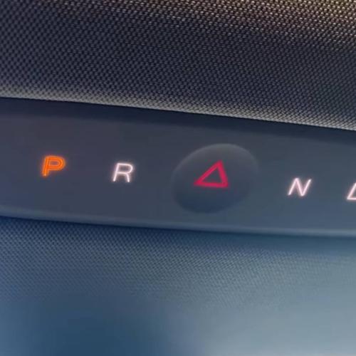 Tesla Model Y gear shifter ceiling 1