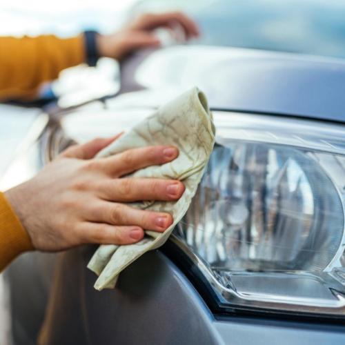 clean car headlight