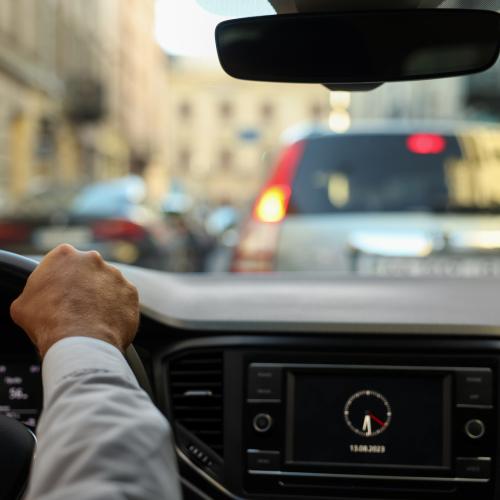 Οδηγός σε κίνηση