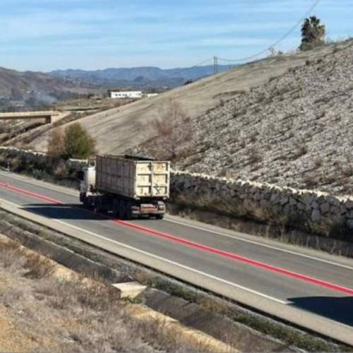 prasines-kokkines-lorides-dromos