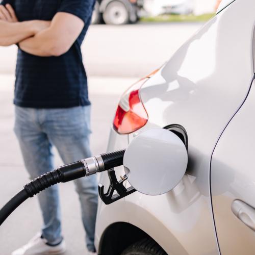 ανεφοδιασμό 