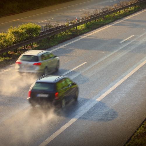 Προσπέραση από δεξιά 